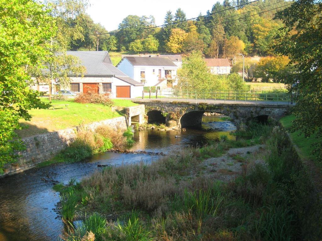 Pretty Cottage Ardennes Near The Valley Of Lesse Vencimont Buitenkant foto